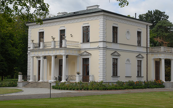 pałac w Rozalinie