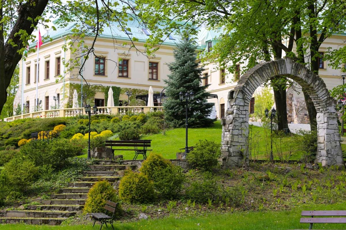 Pałac Chlewiska