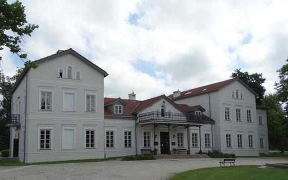 pałac w Łochowie