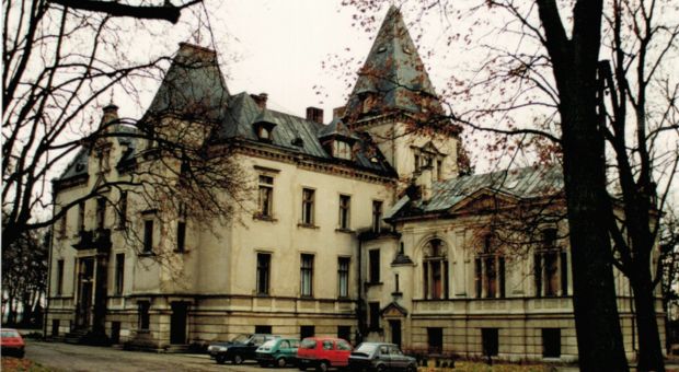 pałac w Brodach lata 90-te XX w.