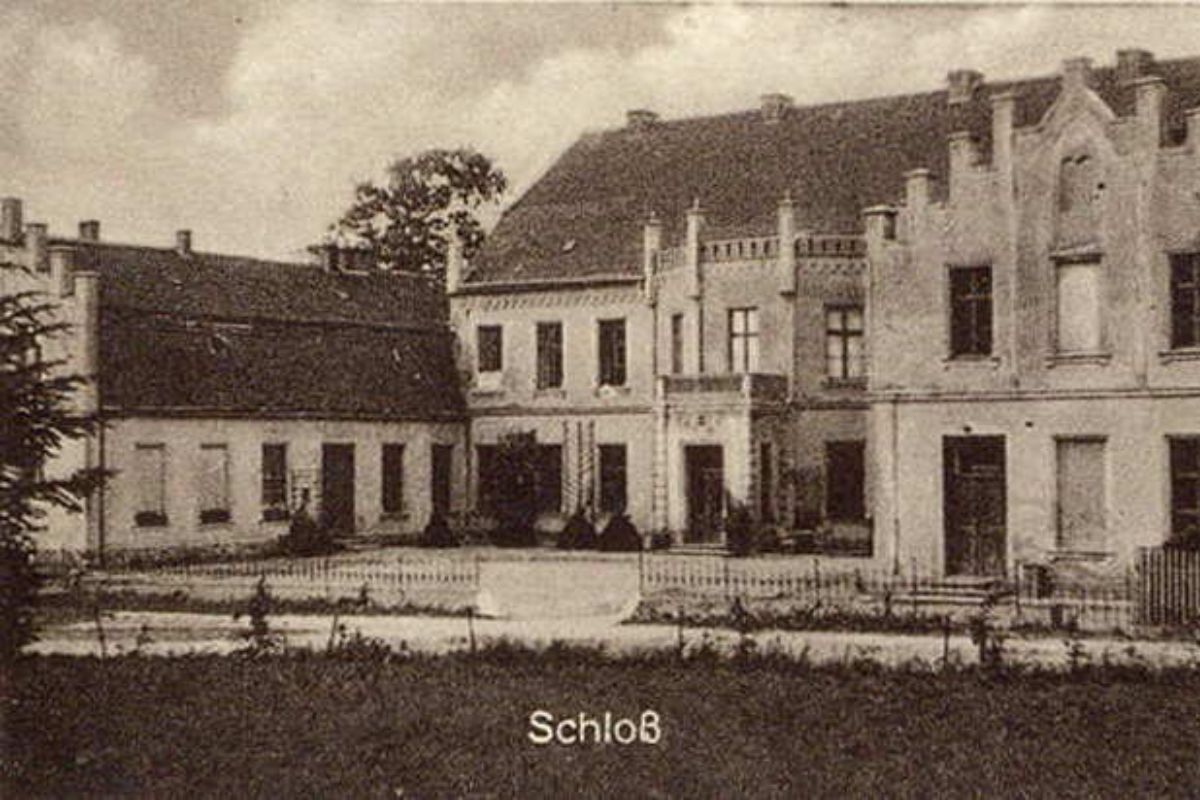 Pałac w Osiekach Lęborskich
