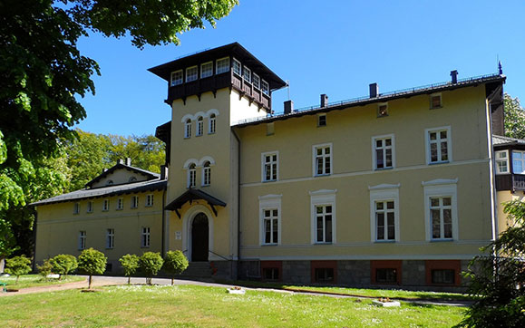 pałac w Chlebnie 2017