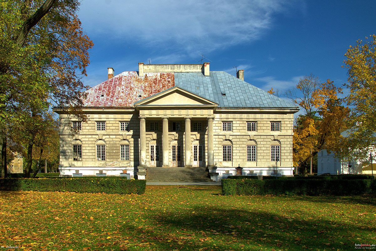 pałac Młochów