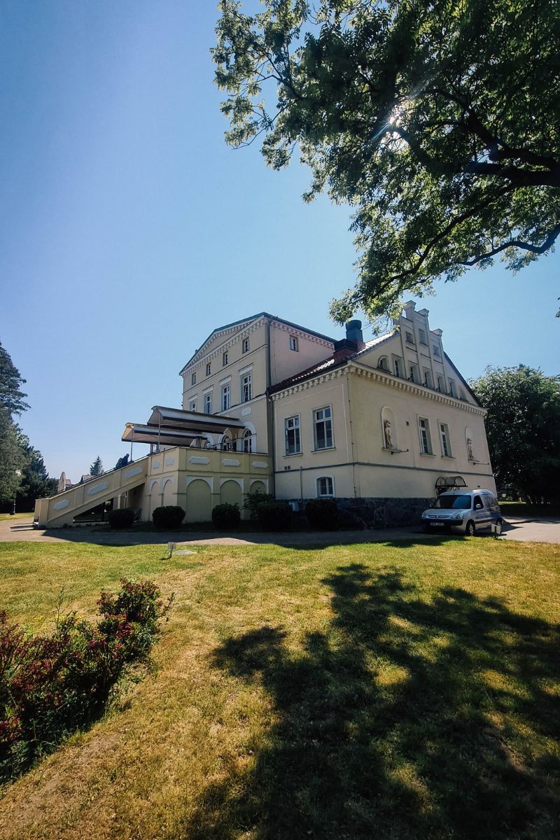 pałac Hotel Wieniawa w Rekowie Górnym