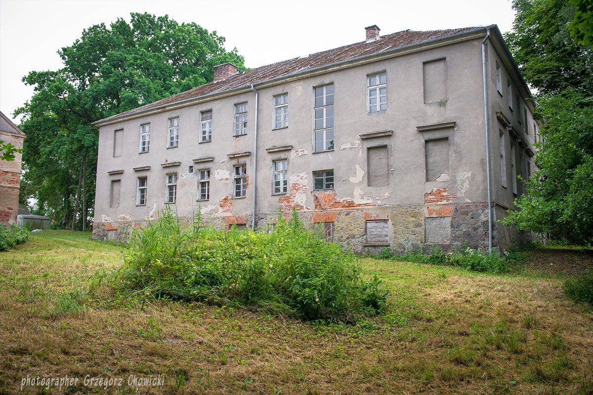 pałac w Janowicach