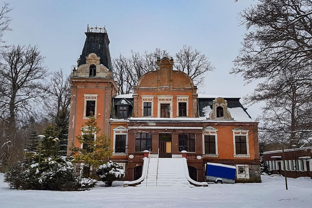 pałac w Lubuczewie