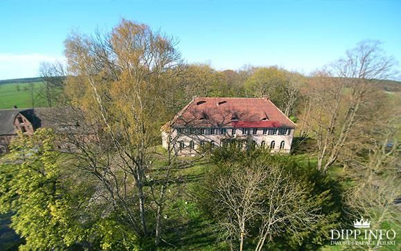 pałac w Lublewie zdjęcie z drona