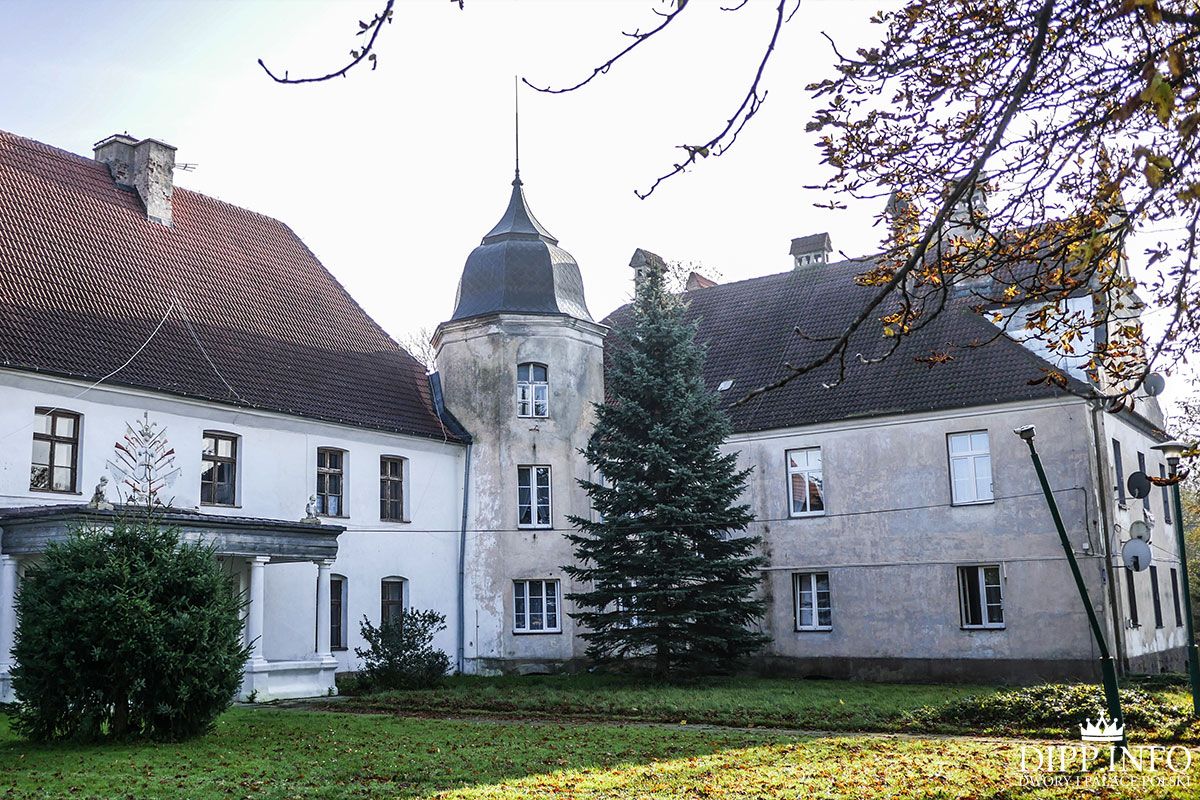 Pałac w Charbrowie