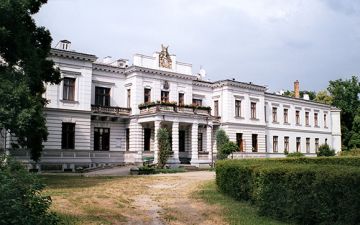 pałac Szymanów