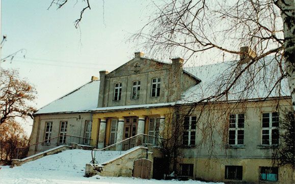 pałac w Chomiąży Szlacheckiej lata 90-te XX w.